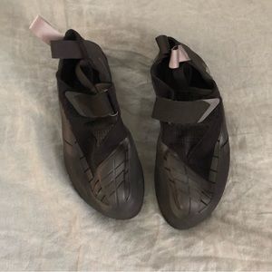 Black Diamond Shadow Climbing Shoe